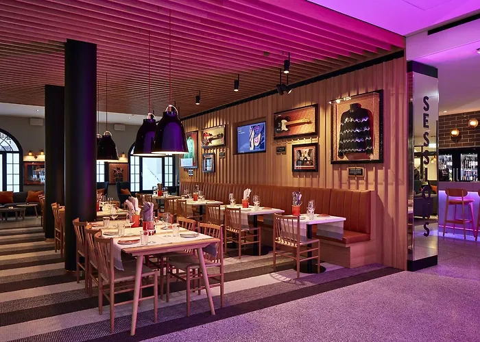 Hard Rock Готель